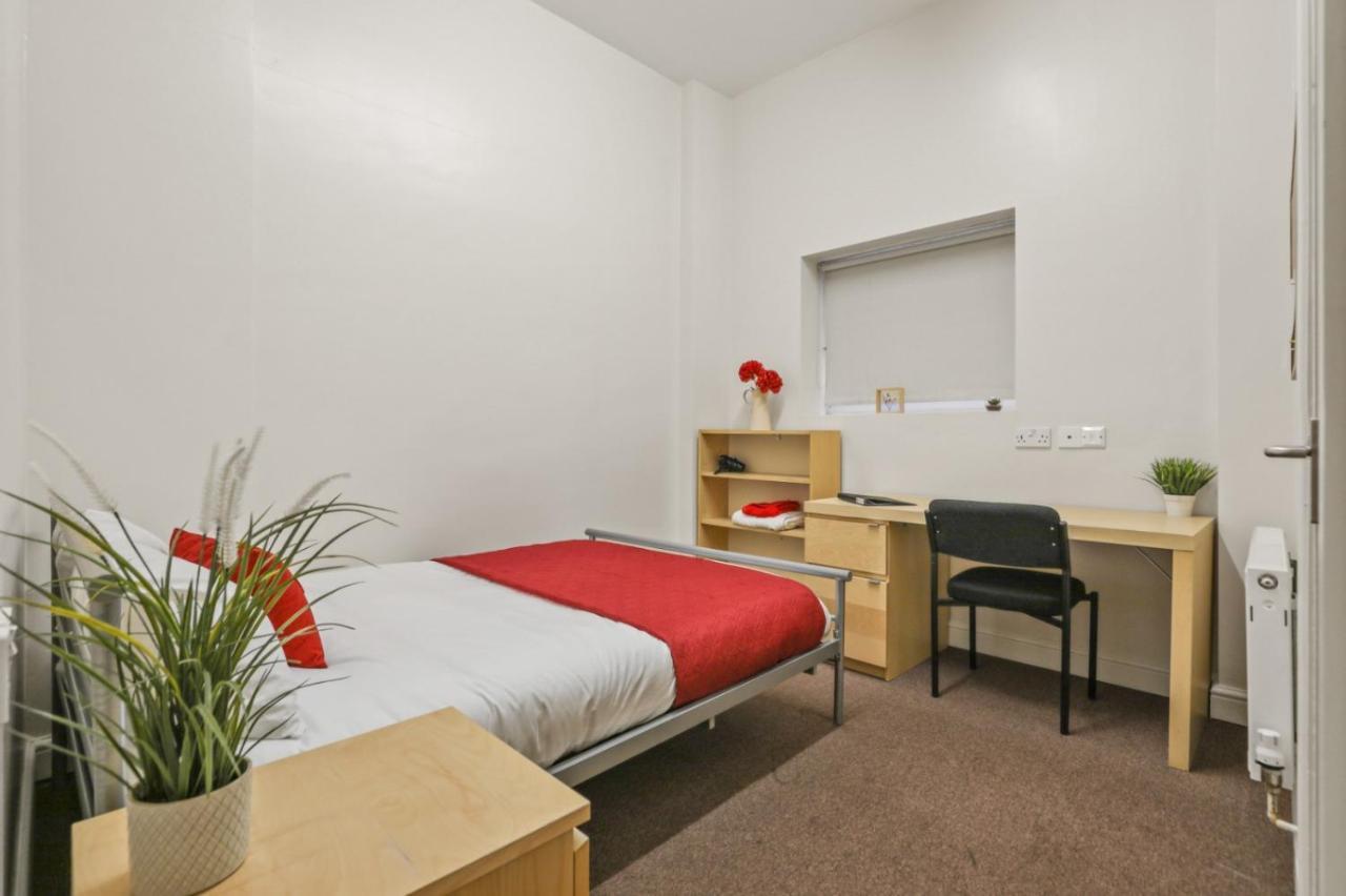 D19 Sangha Hall Leicester Dış mekan fotoğraf