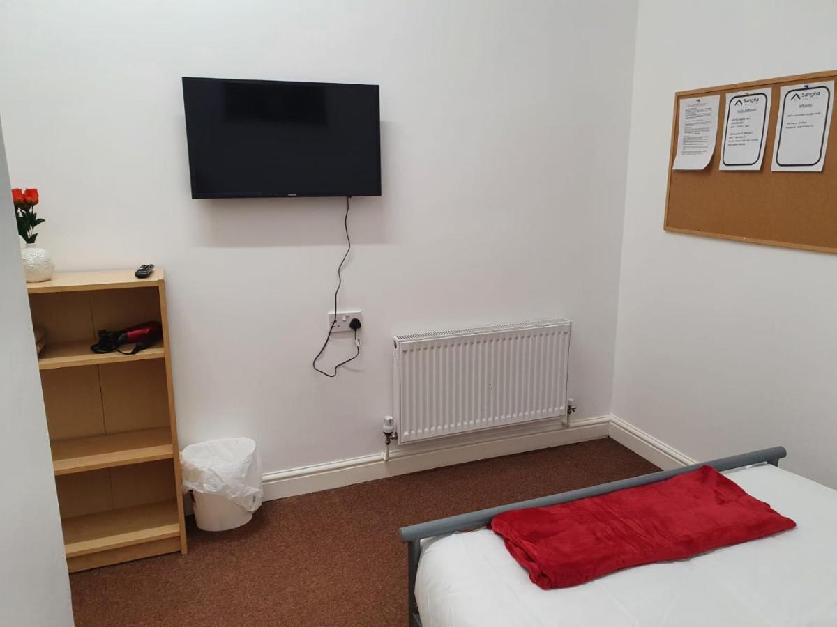 D19 Sangha Hall Leicester Dış mekan fotoğraf